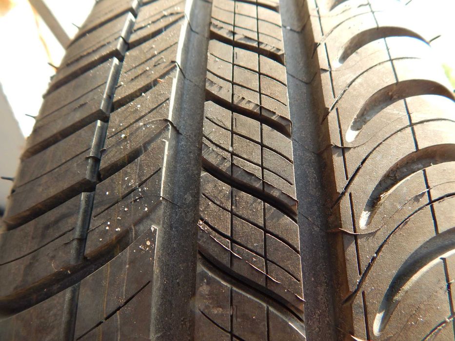 opona z felgą 14  michelin