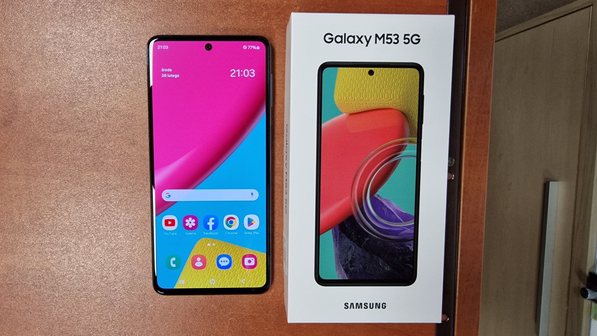 Samsung Galaxy M53 5G Duos 128GB/6GB RAM zielony, stan bdb