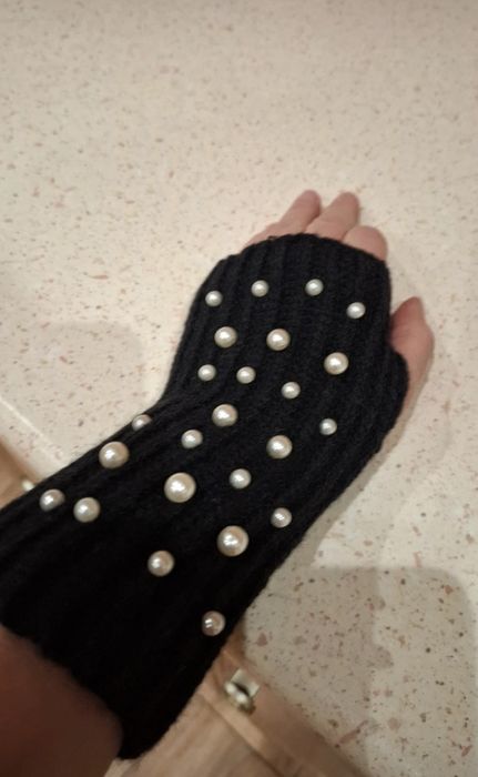 Rękawiczki damskie mitenki.