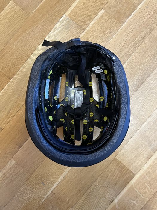 Велосипедний шолом Oakley