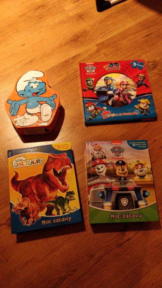 Puzzle figurki maty Psi Patrol, Smerfy, dinozaury, książki