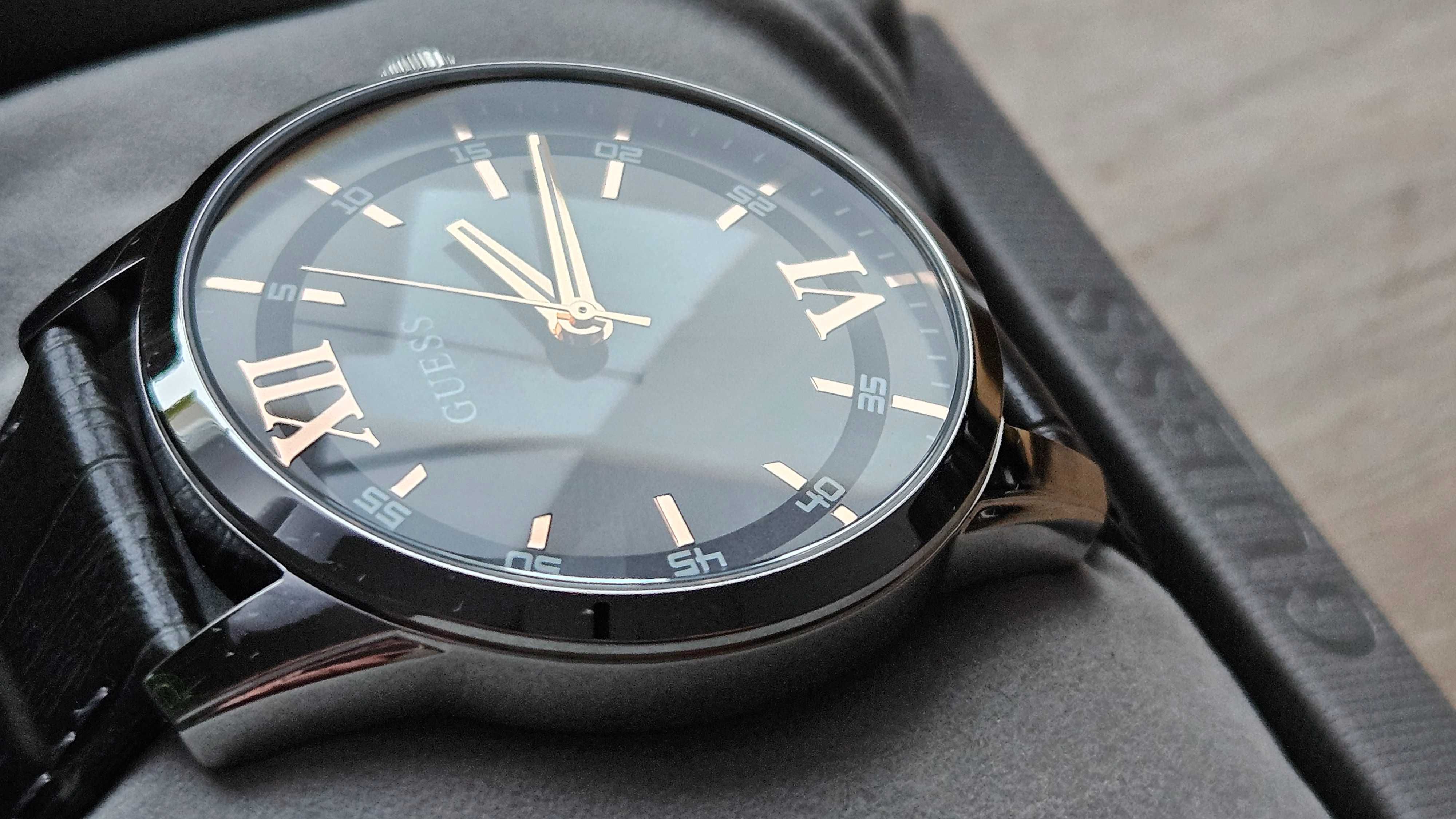 Zegarek GUESS model W1307G1 NAJTANIEJ WWA
