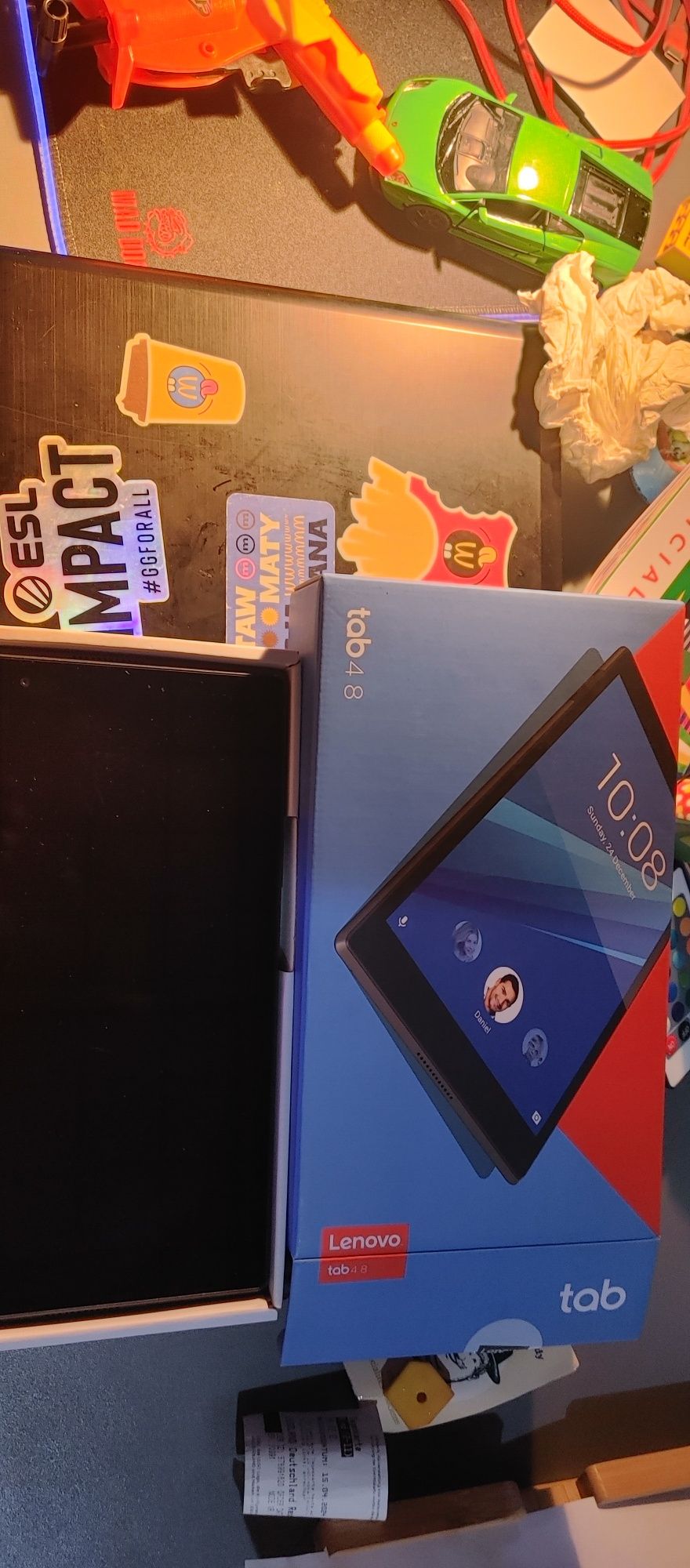 Lenovo   TAB 4 8