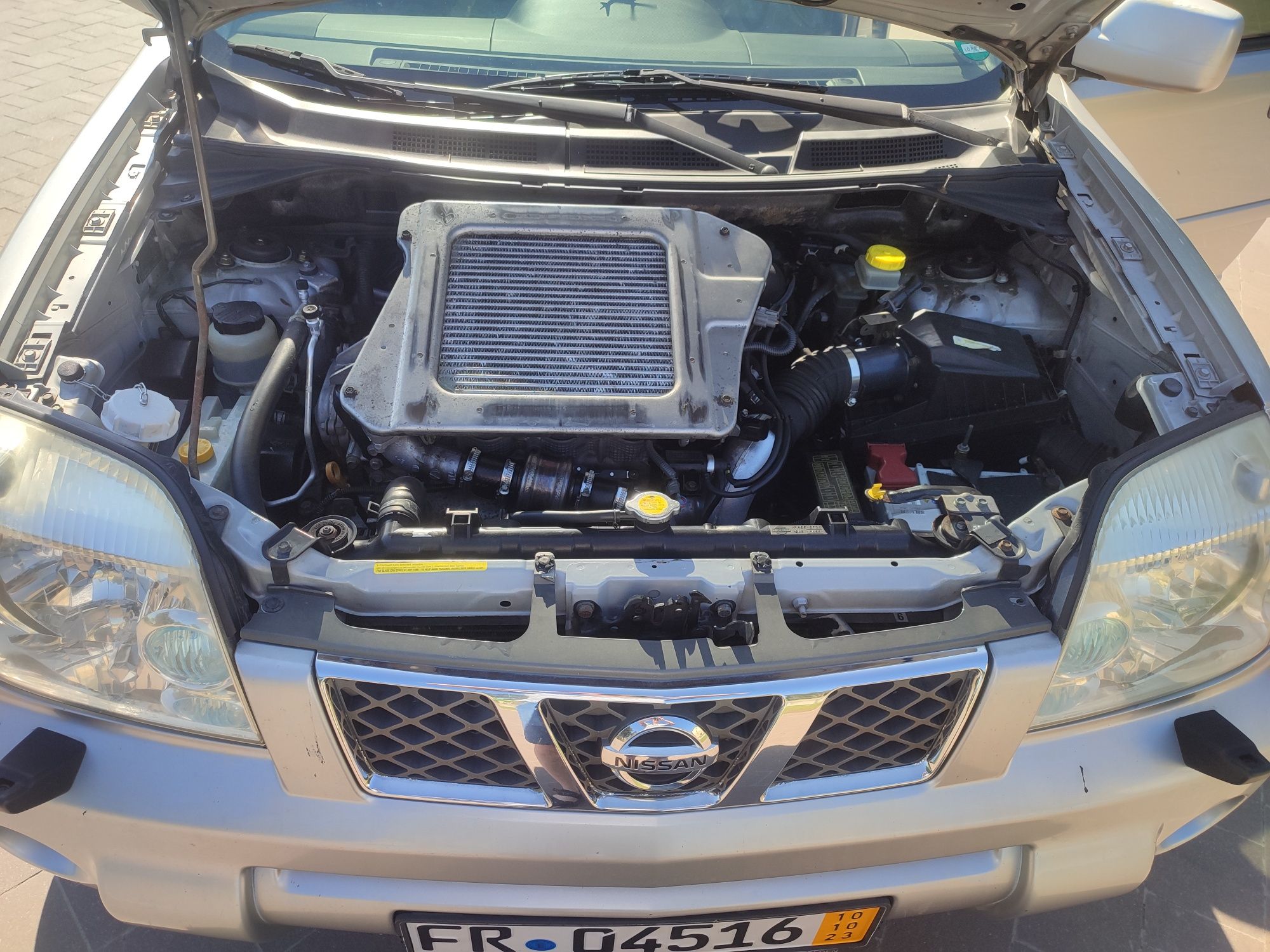 Nissan x-trail на тимчасовій реєстрації