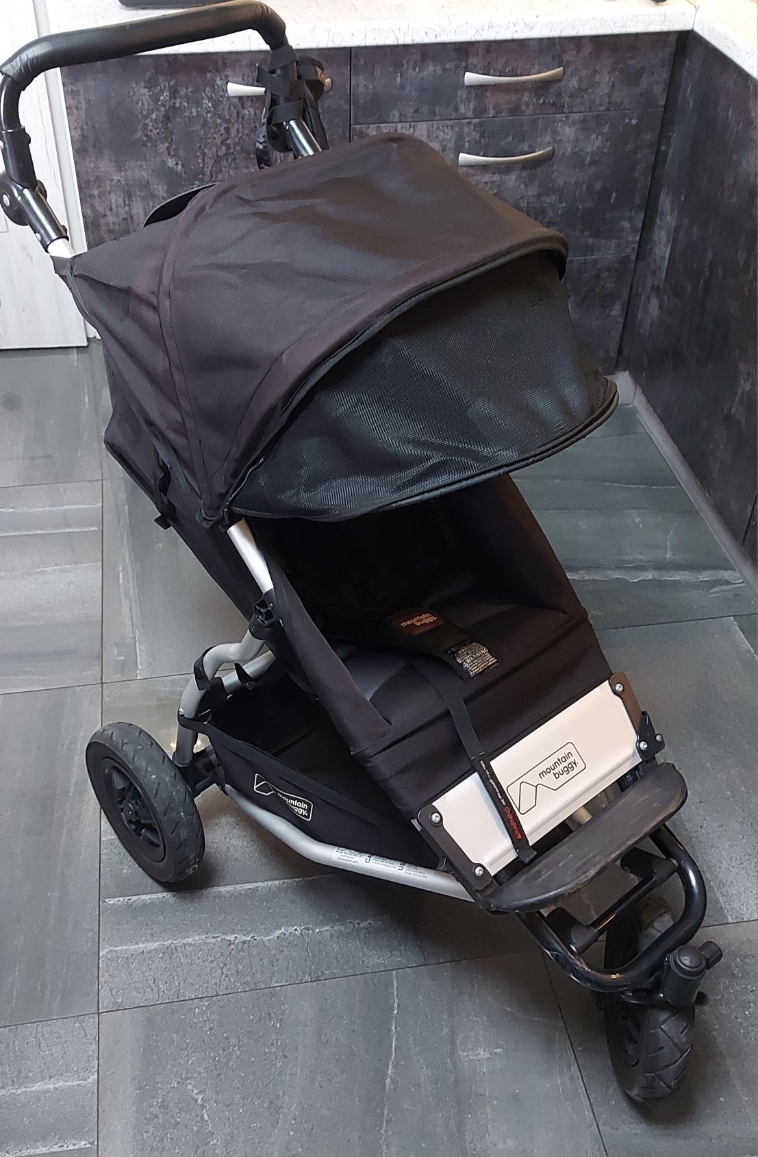 Wózek spacerowy Mountain Buggy Swift. Do 25kg