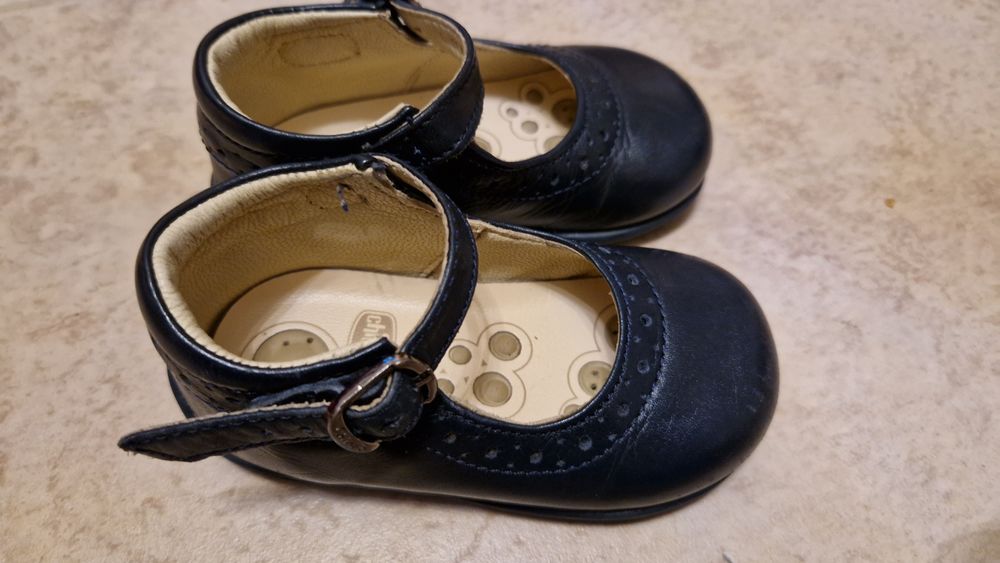 Sapatos de menina Chicco Tamanho 19