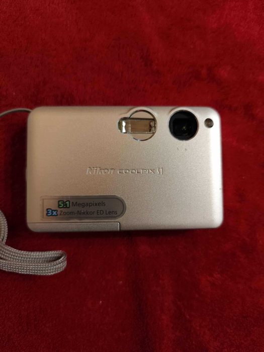 Aparat cyfrowy NIKON S1