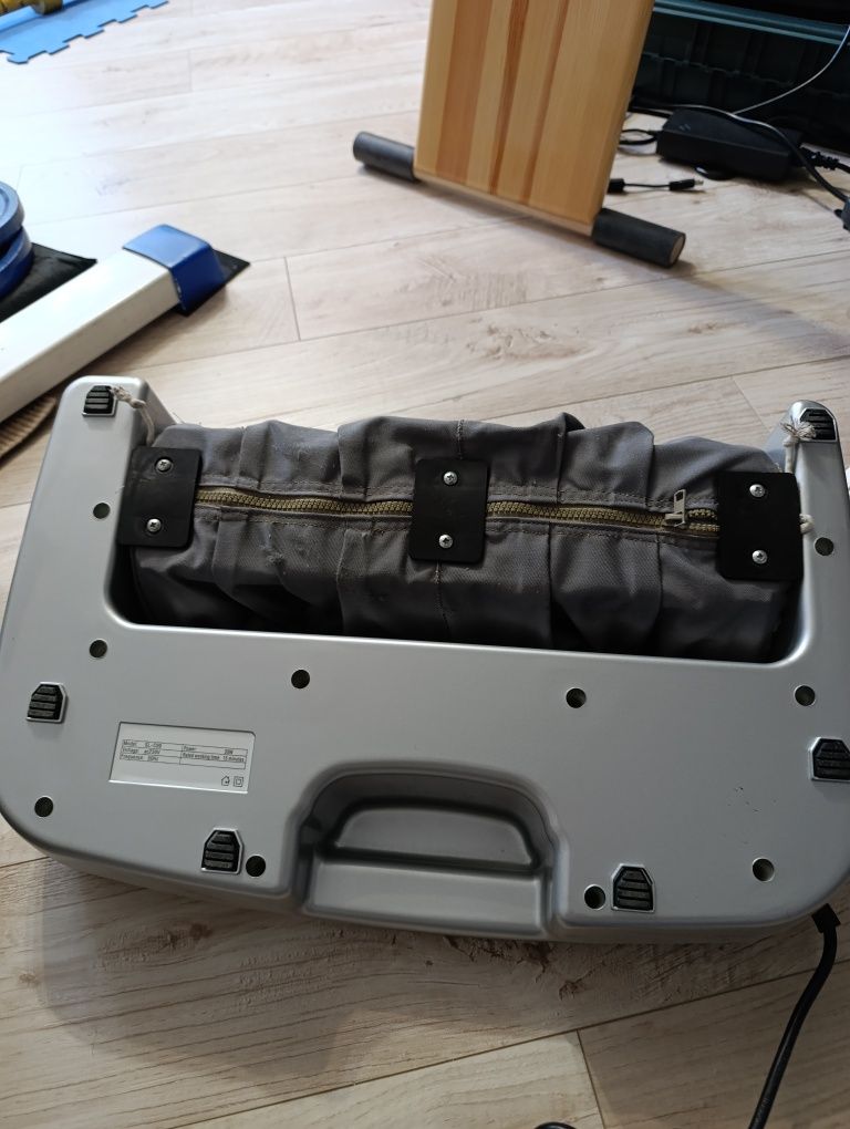 Массажер Sanative SL-C09