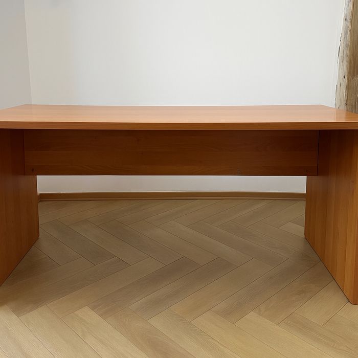 Solidne biurko 160x70 cm