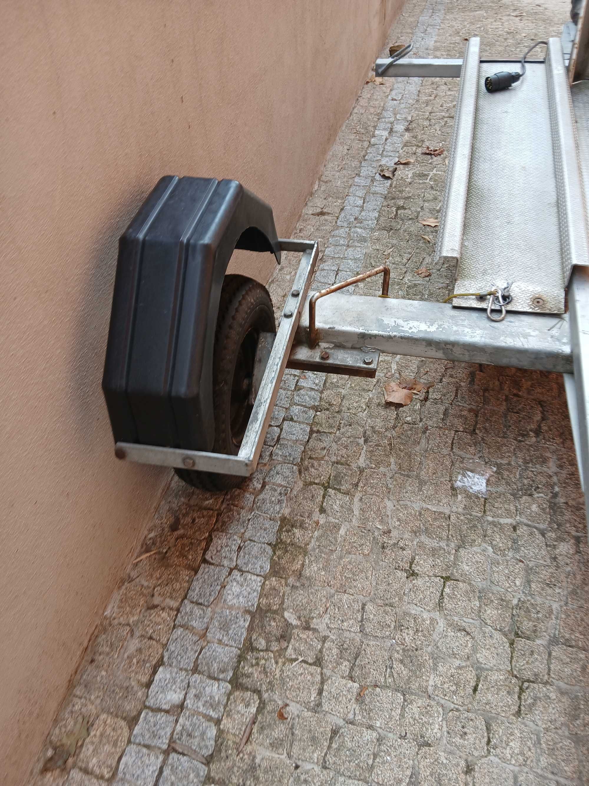 Reboque para moto