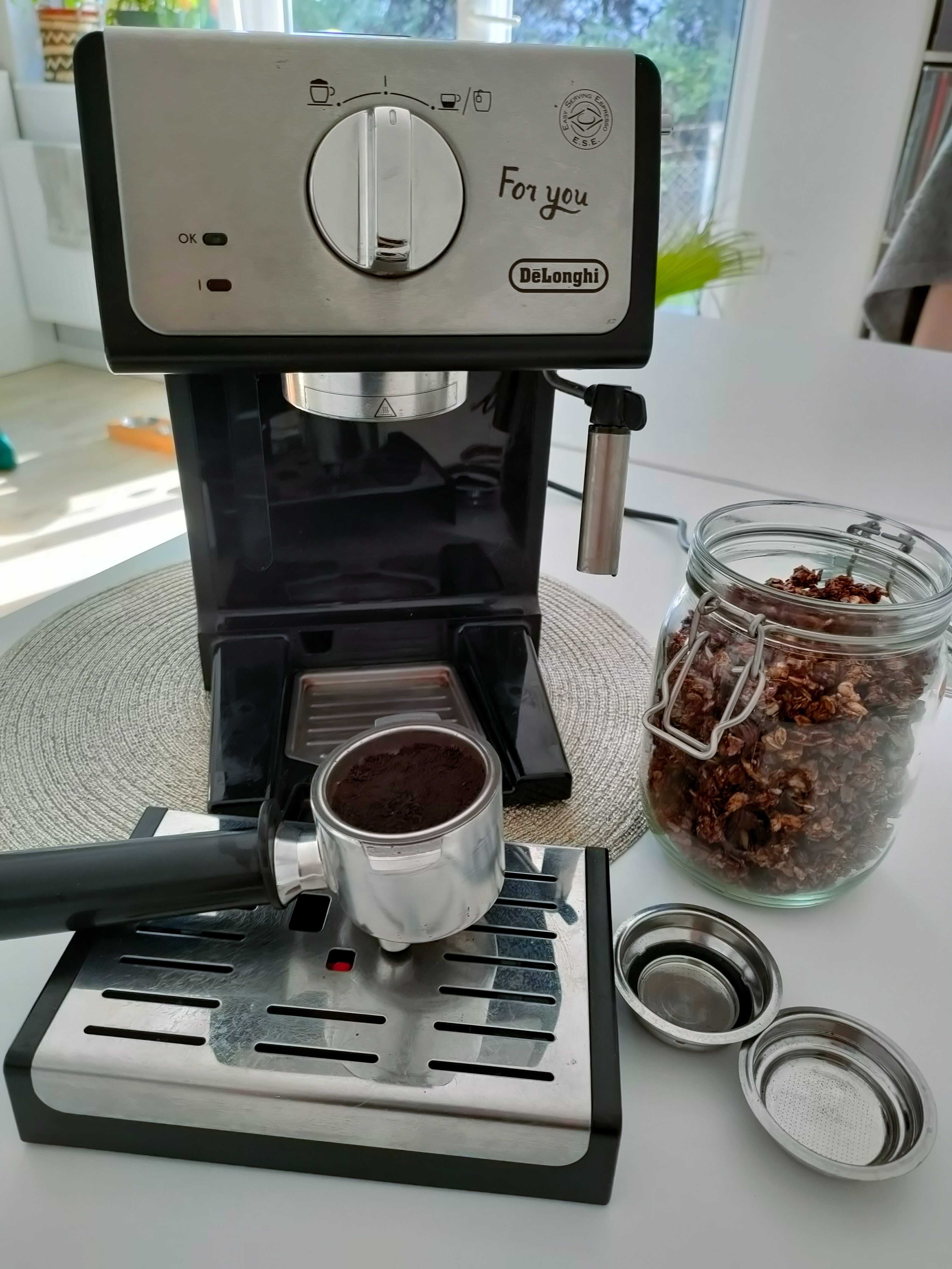 EKSPRES ciśnieniowy DeLonghi ECP33.21