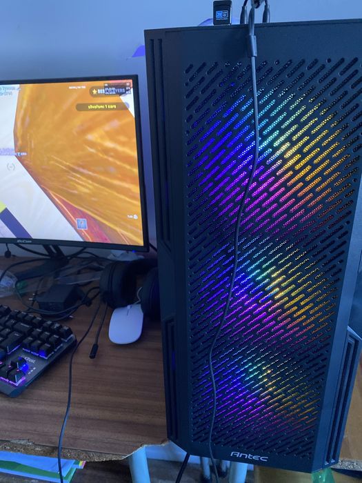 pc gamer rx6600.