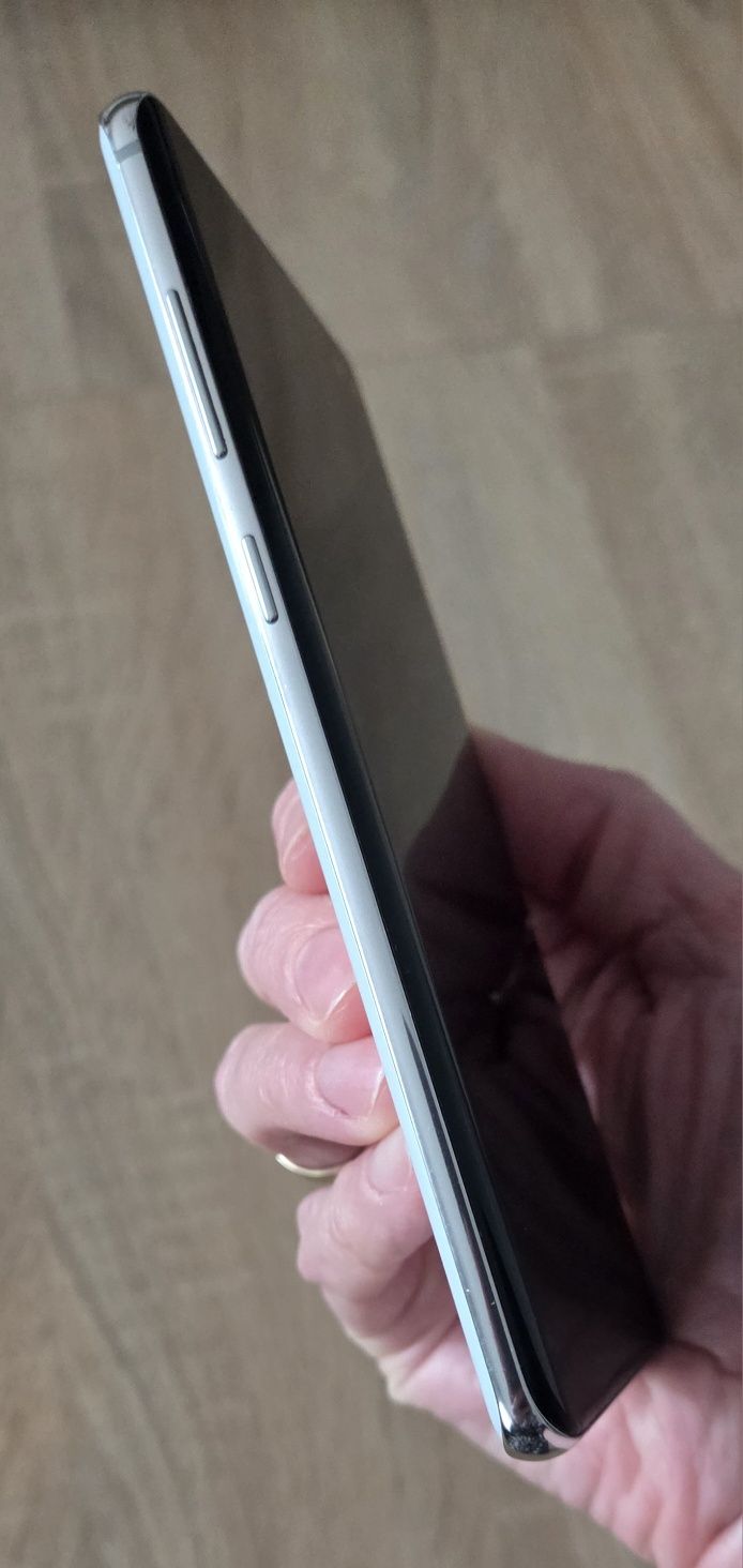 Smartfon Samsung Galaxy S10+