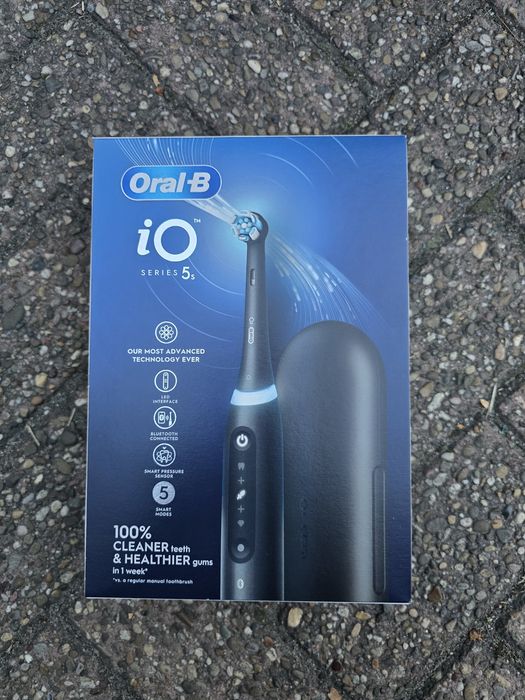 Szczoteczka ORAL-B io5