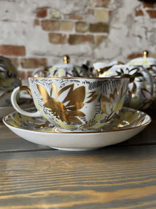 Чайный сервиз «Золотая ромашка» ЛФЗ. СССР.