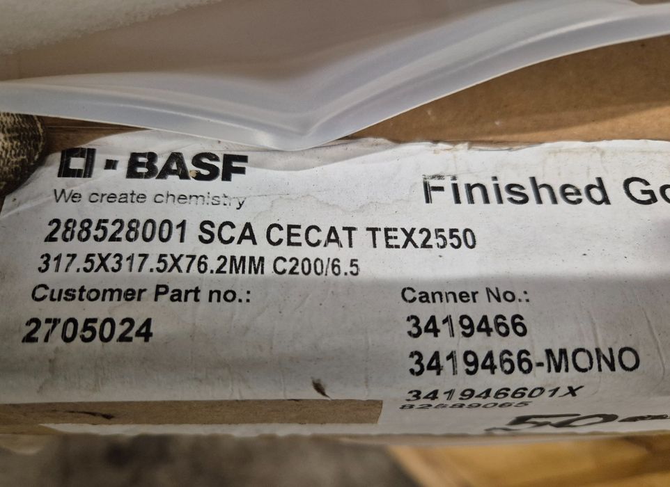 Wkład katalizatora D⁠P⁠F⁠ Scania Daf 2⁠8⁠85⁠2⁠8⁠0⁠0⁠1 S⁠C⁠A⁠ C⁠E⁠CAT