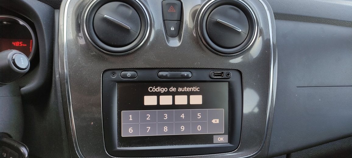 Código radio Renault Dacia