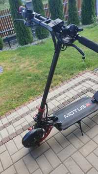 Mocna hulajnoga 2x1000W 66km/h Motus pro 10 sport 2021 + gratis