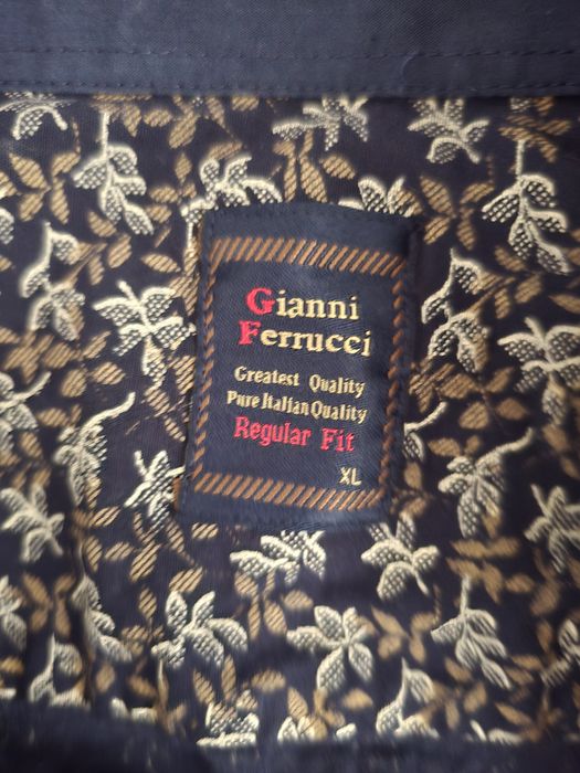 Koszula modnym wzór