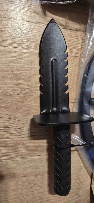 Wykrywacz metali Minelab Equinox 900 + pointer 40+ 3 cewki + torba