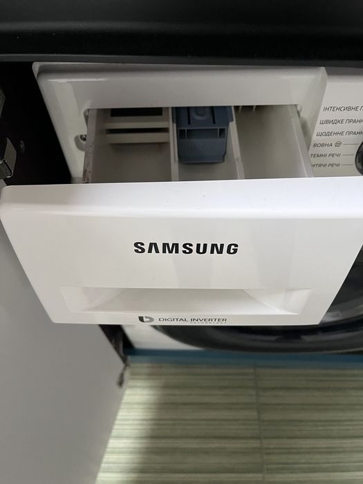 Пралка горізонтальна