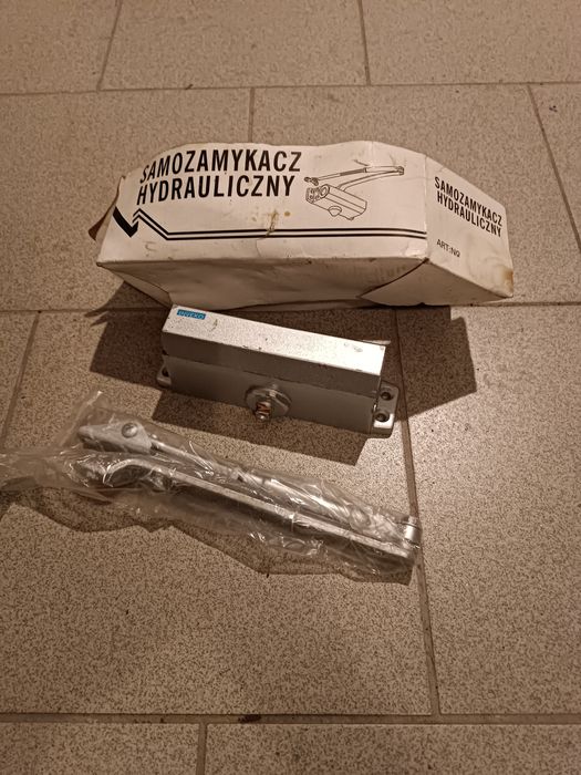 Samozamykacz hydrauliczny typ B 88 nowy