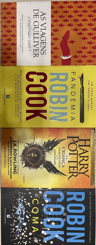 Livros - Booktok Português Inglês