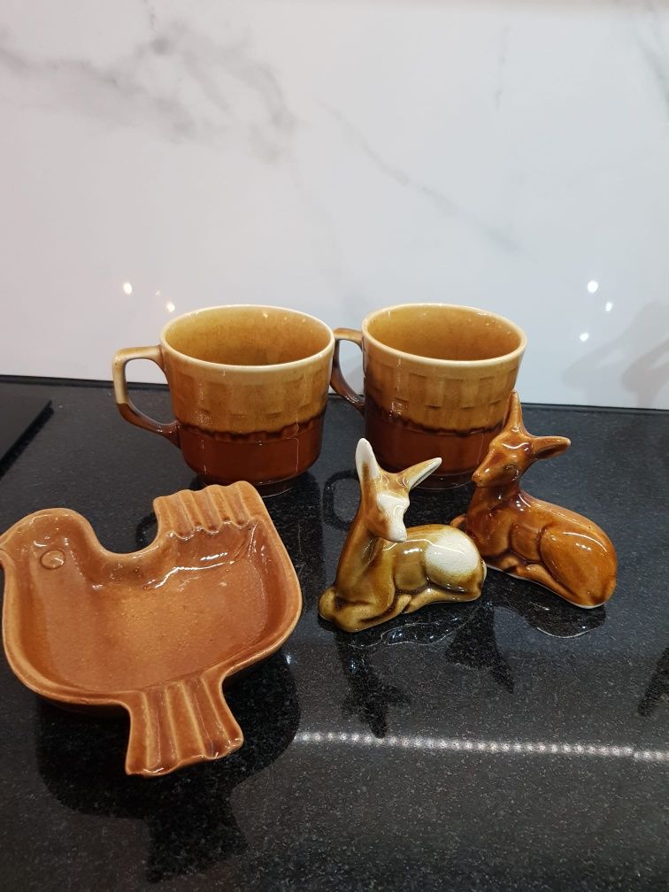 Stara ceramika zestaw porcelit Chodziez kurka kubki figurki
