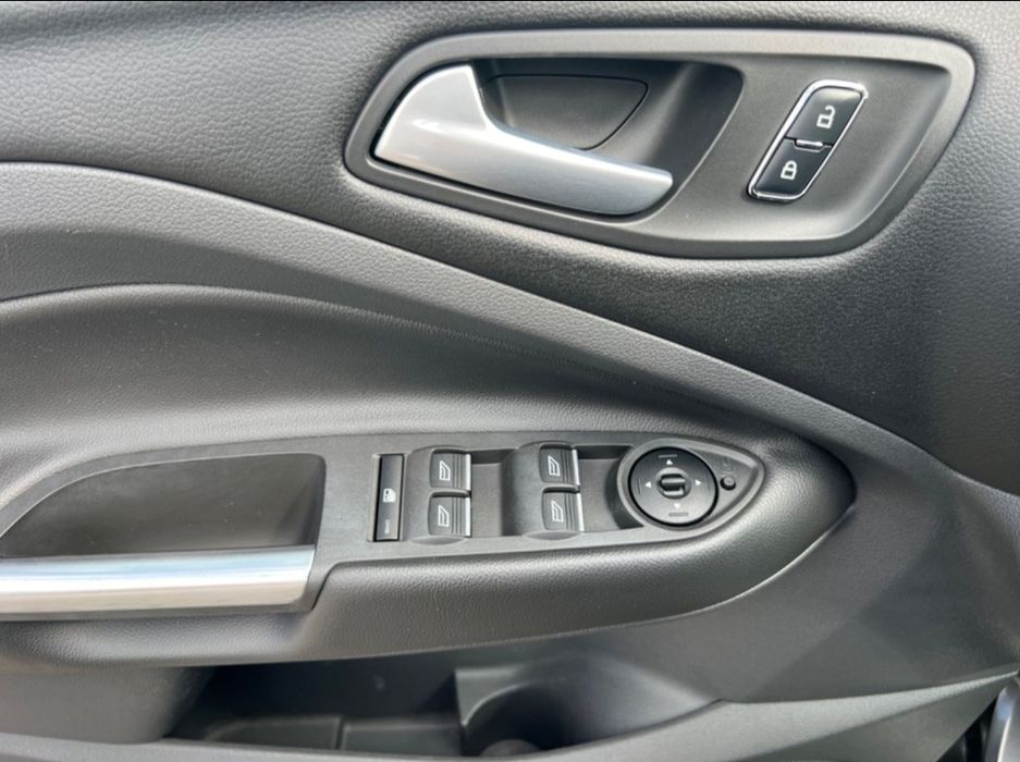 Ford ESCAPE 2016, 2.0, Газ, Автомат,