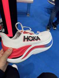 Nowy Hoka Skyward X r45