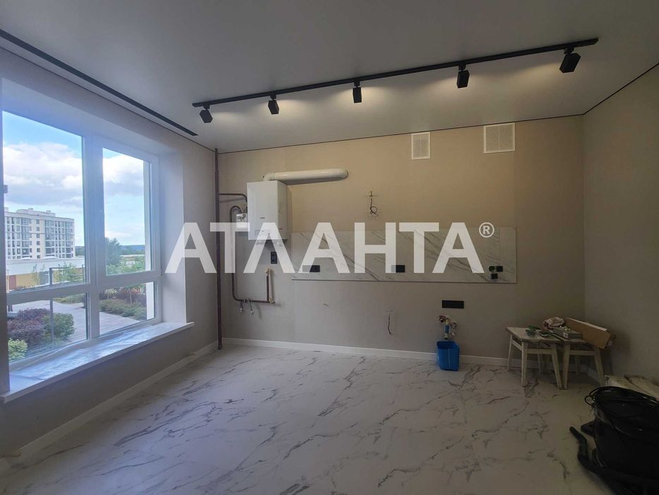 Однокімнатна з ремонтом ЖК Емоція, Хотів