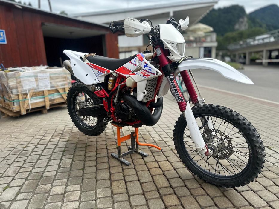 Sprzedam beta 300RR Racing. Zarejstrowana