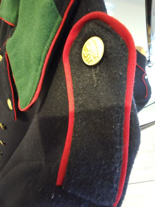 Capote  COLEGIO MILITAR Farda / Casacão + peças disponíveis