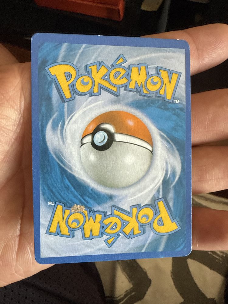 Carta de pokemon umbreon vmax