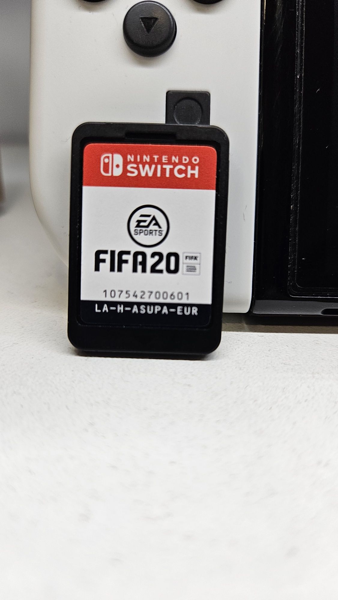 Картридж Nintendo switch Mario Fifa assassin's Wolfenstein б/у