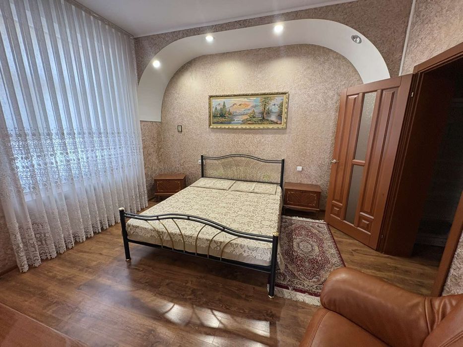 Окремий будинок район Епіцентру