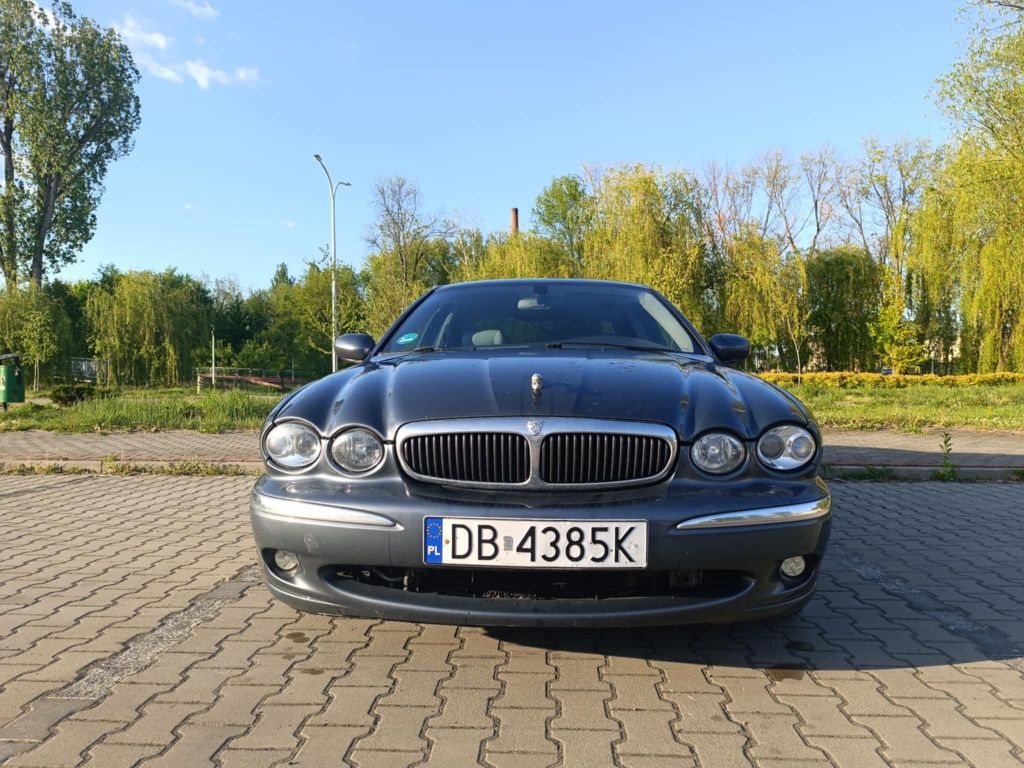 Jaguar X-Type 2.5 V6