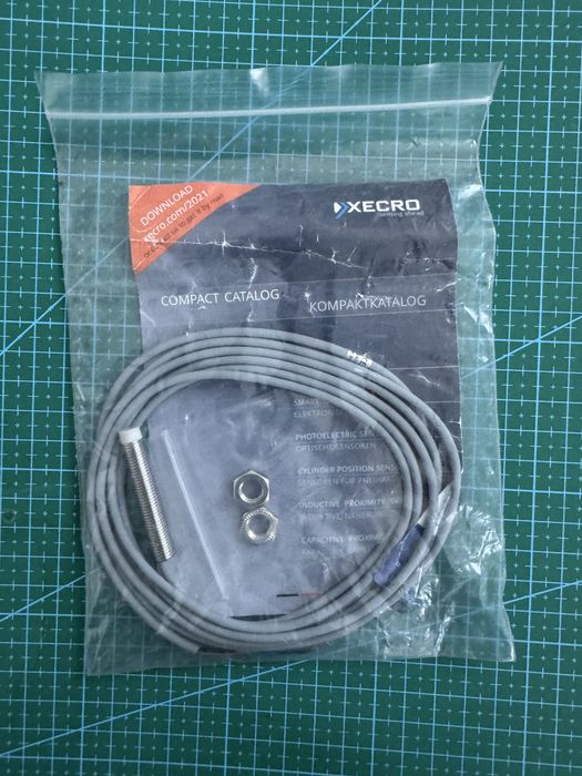 Czujnik indukcyjny XECRO M8 NPN/NO