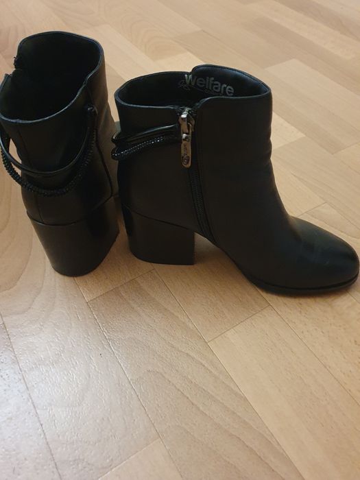 чоботи жіночі шкіра