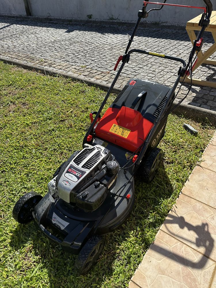 Corta relva Briggs&Stratton 875exi