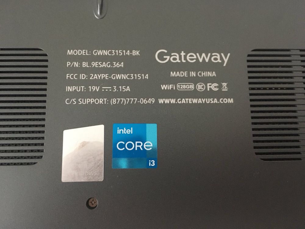 Ноутбук Gateway Ultra Slim 15.6 IPS FHD Intel i3-1115G4 /4Gb Ram/ 128G