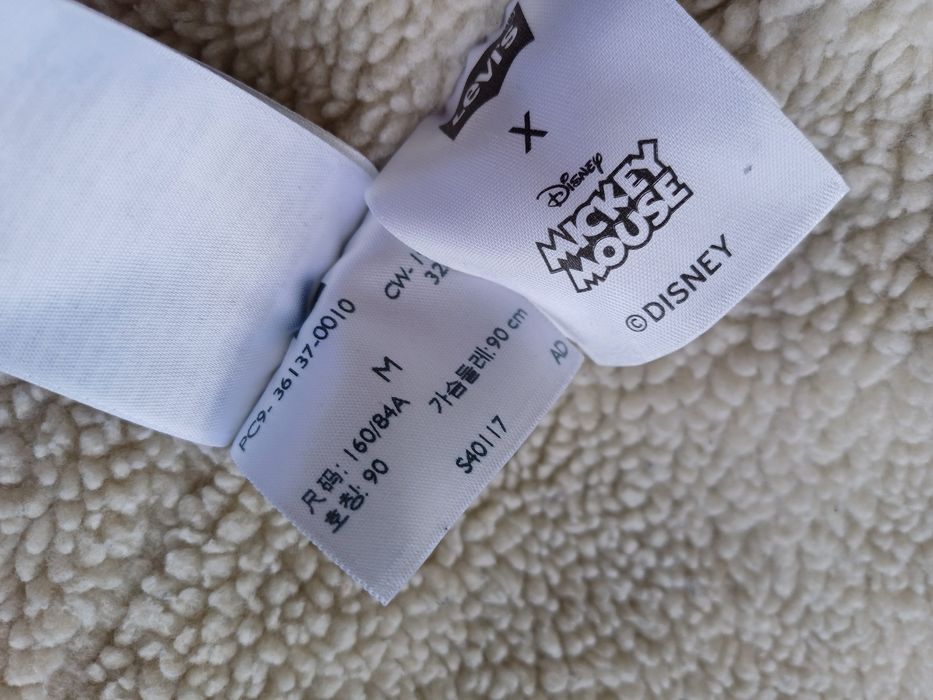 Джинсовая женская куртка шерпа LEVIS Premium × Mickey Mouse оригинал M