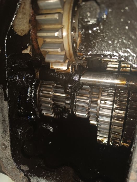 Продам запчастини МТЗ 80,82.