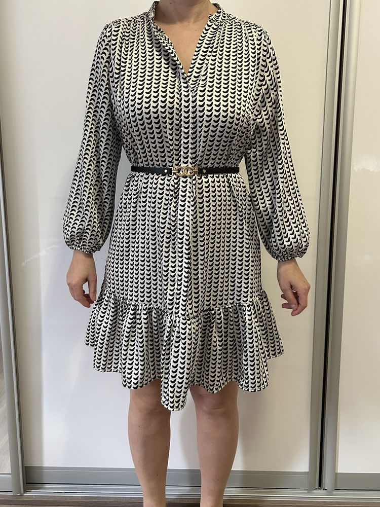 Wzorzysta sukienka
