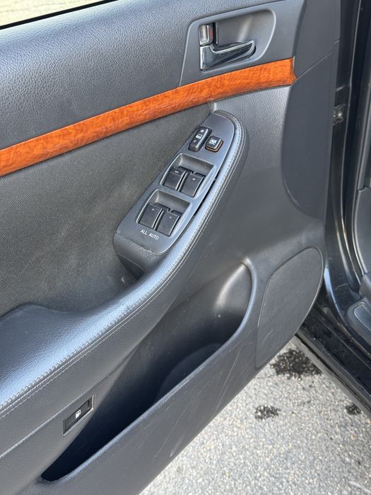 Toyota Avensis 2007 1.8 газ/ бензин