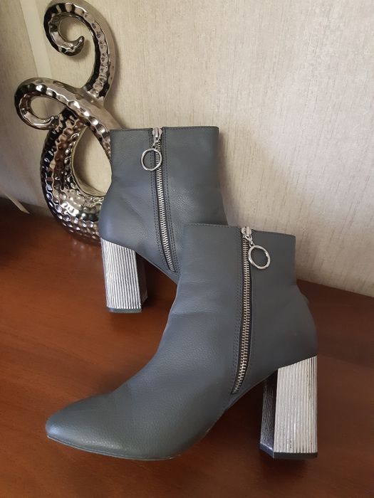 Полусапожки   40 размер