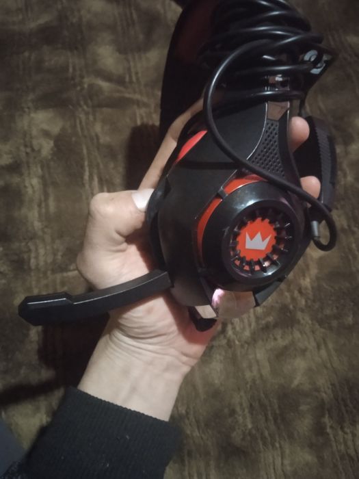 Продам обміняю гарні наушникі до ноутбука комп'ютера