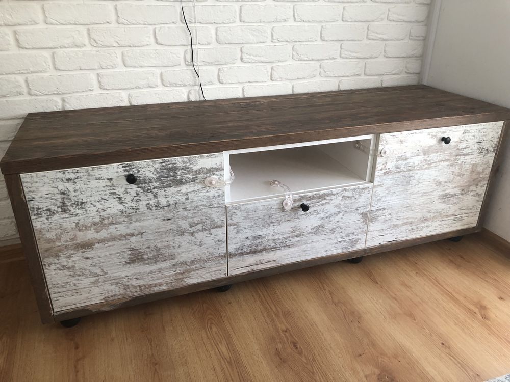 Szafka RTV drewniana DIY