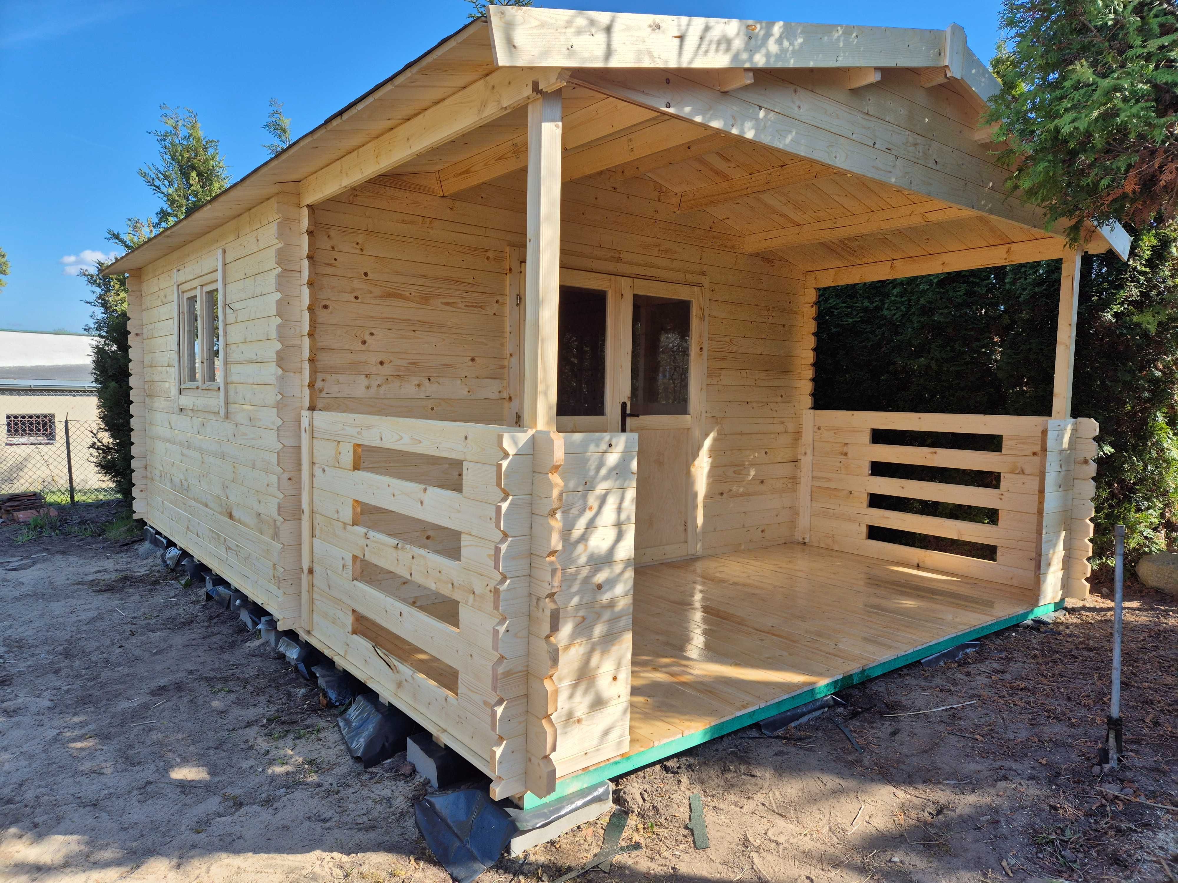 od RĘKI domek z tarasem letniskowy z grubego balika 34 mm*6x4*24m2