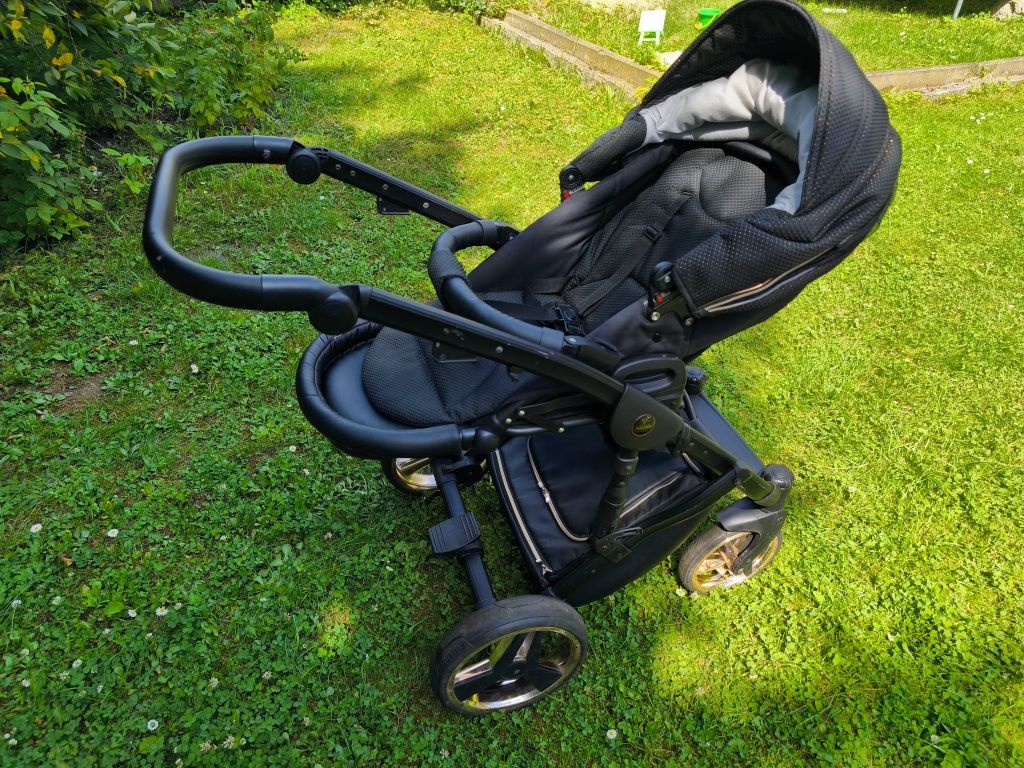 Wózek JUNAMA Diamond 3 w 1 - ISOFIX **REZERWACJA**